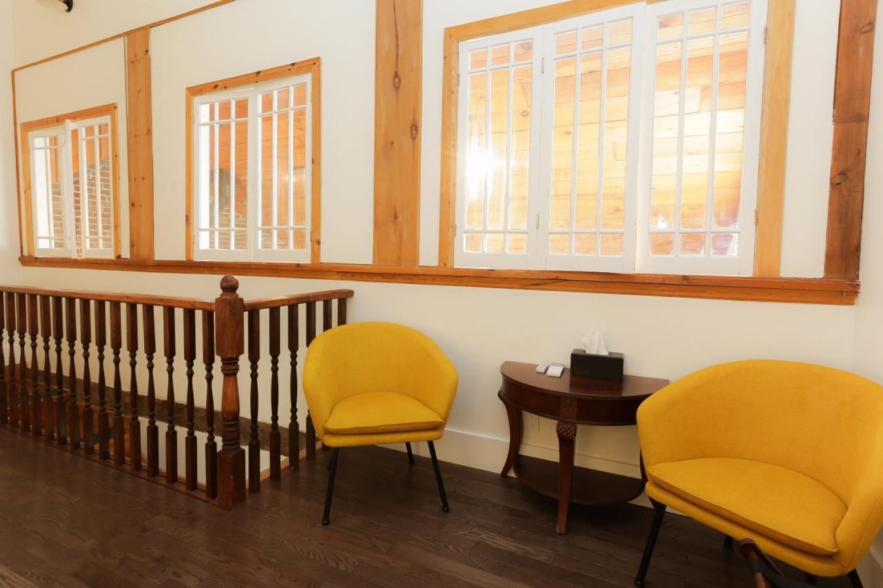 Jackson'S Falls Country Inn Milford 외부 사진